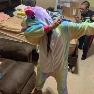 Meet your Posher, Joan